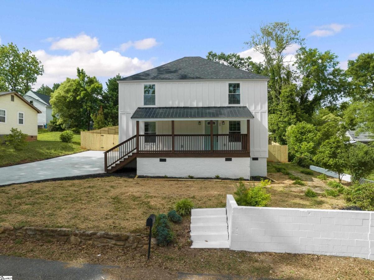 5Br 4B Huge Space With 2 Level Game Barn Greenville Extérieur photo