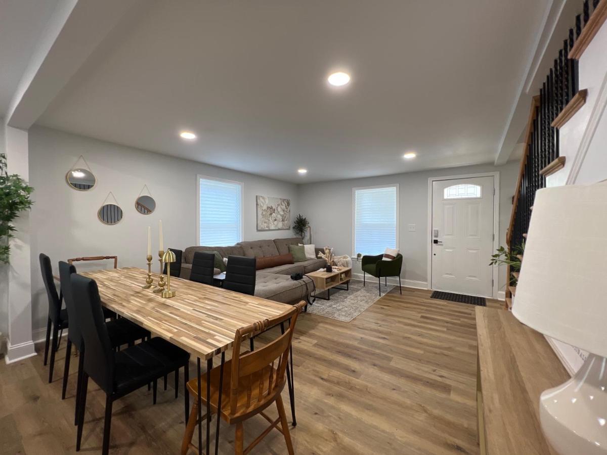 5Br 4B Huge Space With 2 Level Game Barn Greenville Extérieur photo